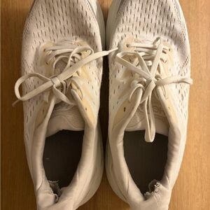 Hoka Clifton 8 White Sneakers